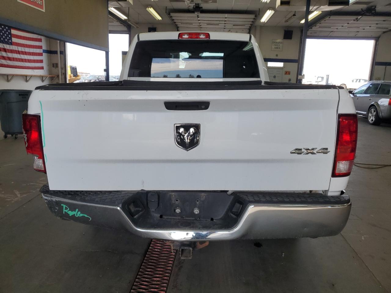2017 Ram 1500 St VIN: 1C6RR7FT7HS570673 Lot: 86310565