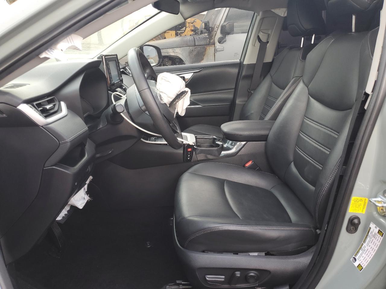 2021 Toyota Rav4 Xle Premium VIN: 2T3C1RFV3MW172199 Lot: 85520195