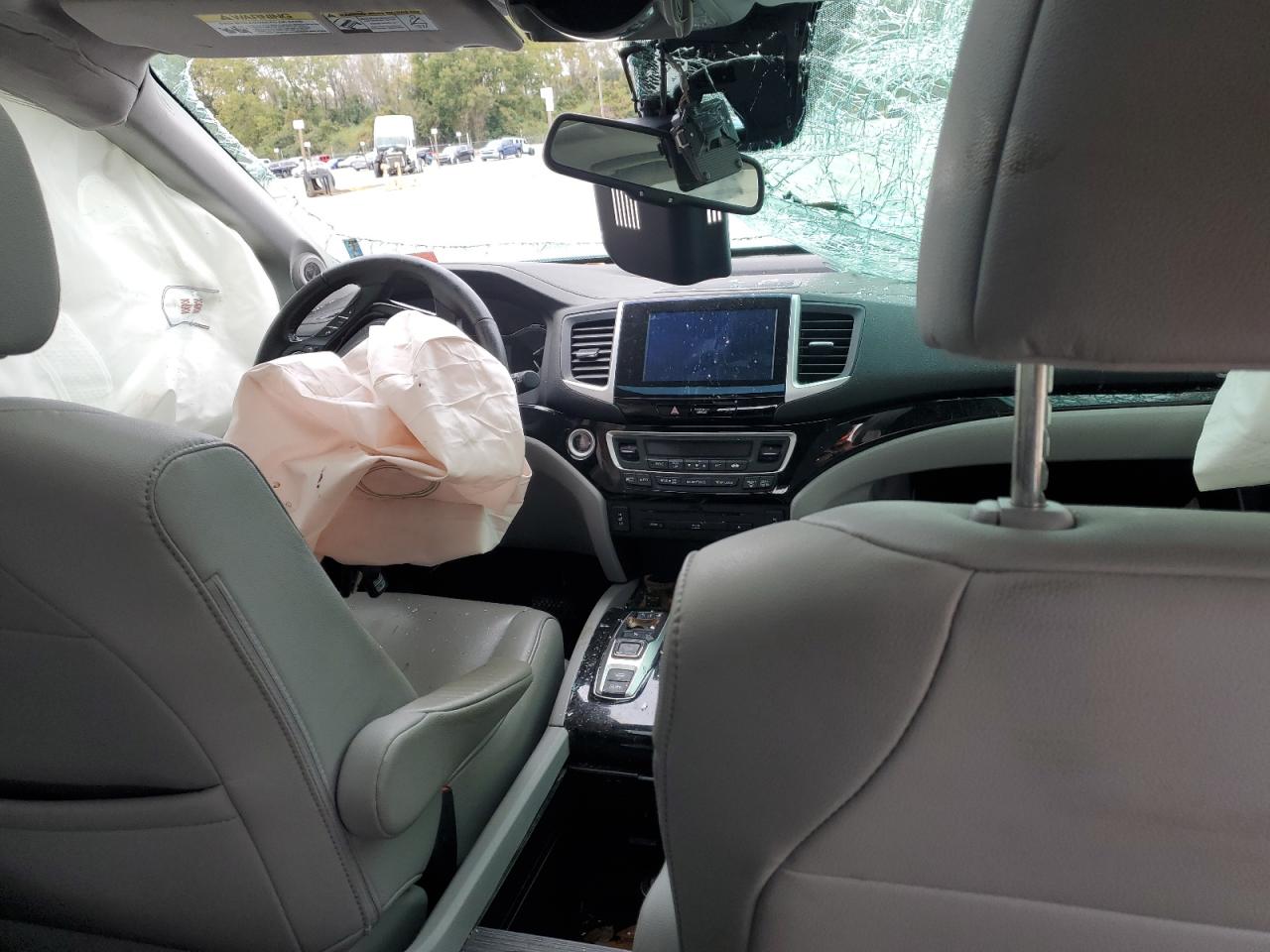 2016 Honda Pilot Touring VIN: 5FNYF6H97GB104830 Lot: 90575695