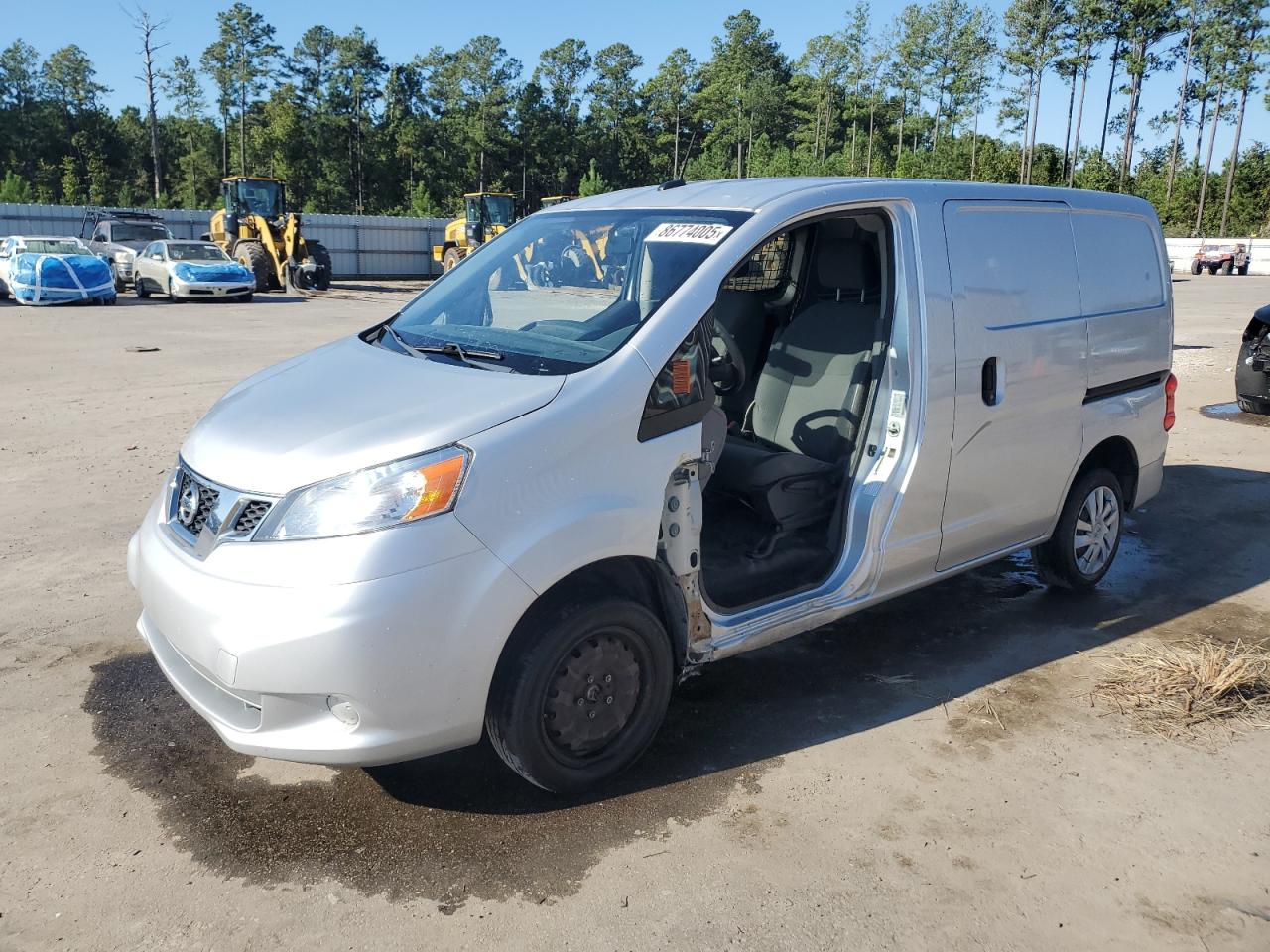 2017 NISSAN NV SILVER VIN: 3N6CM0KN8HK718049