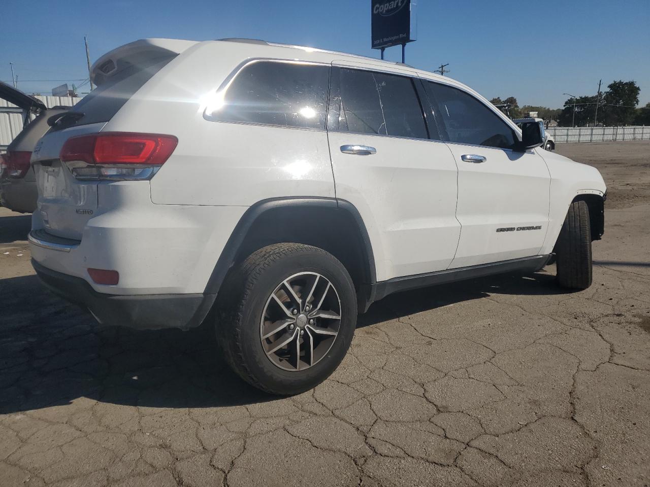 2018 Jeep Grand Cherokee Limited VIN: 1C4RJFBG1JC381360 Lot: 82395055