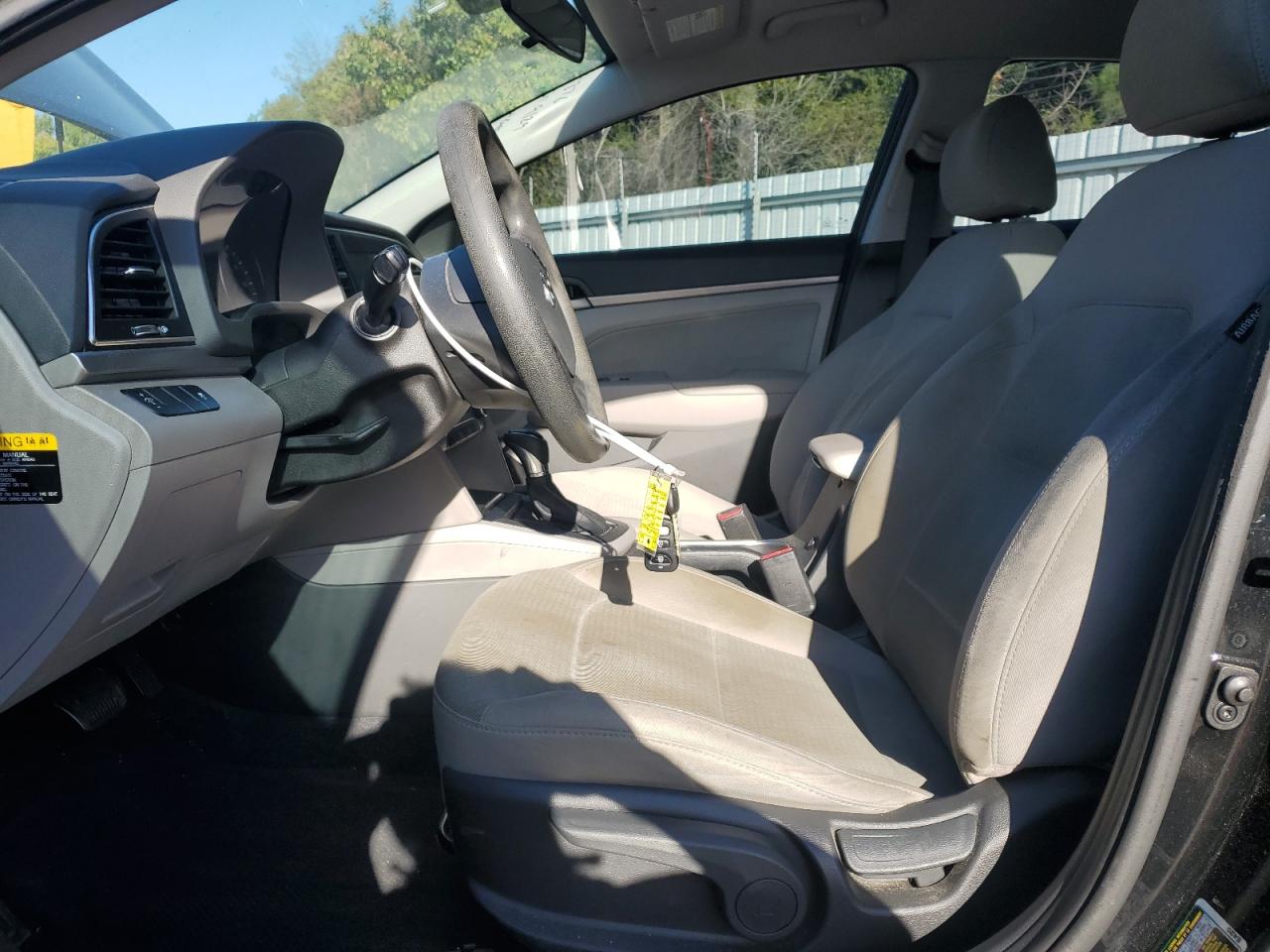 2017 Hyundai Elantra Se VIN: 5NPD84LF5HH138696 Lot: 82303005