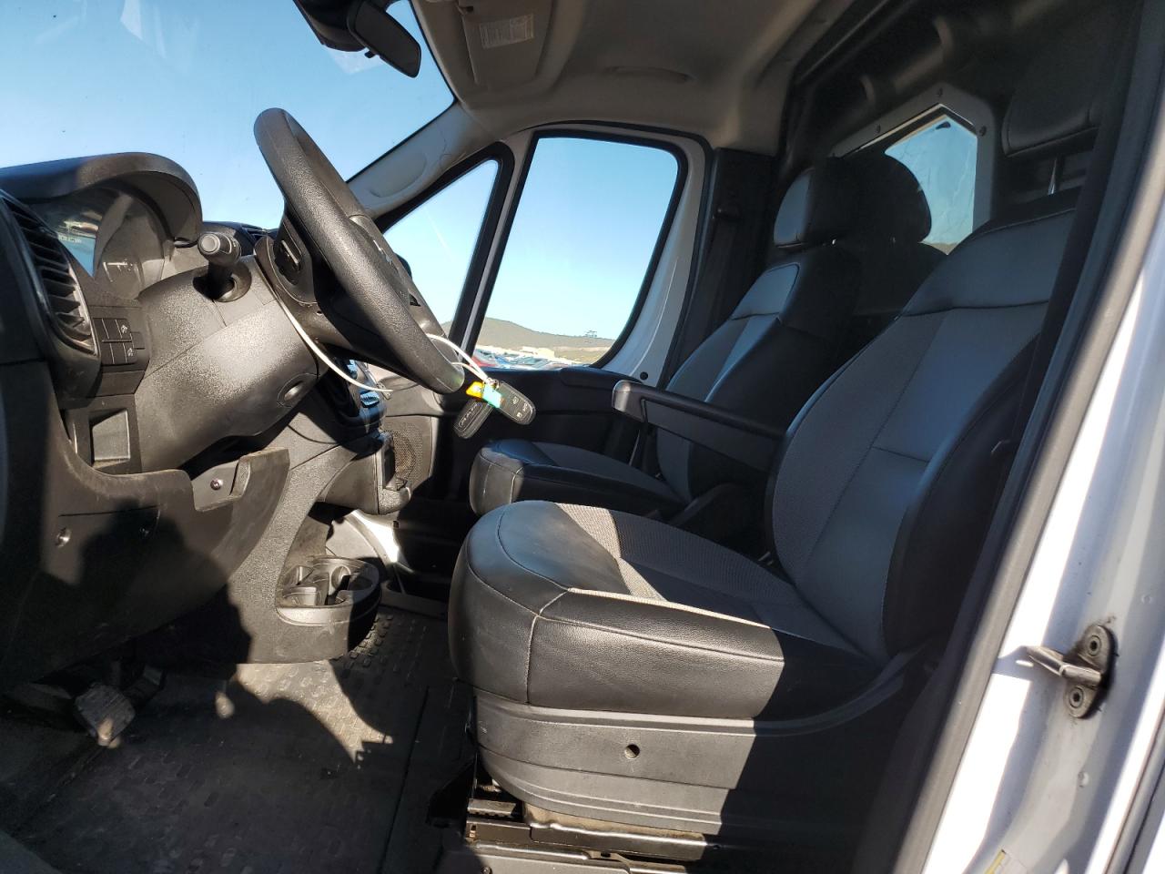 2023 Ram Promaster 2500 2500 High VIN: 3C6LRVCG8PE519461 Lot: 84765625