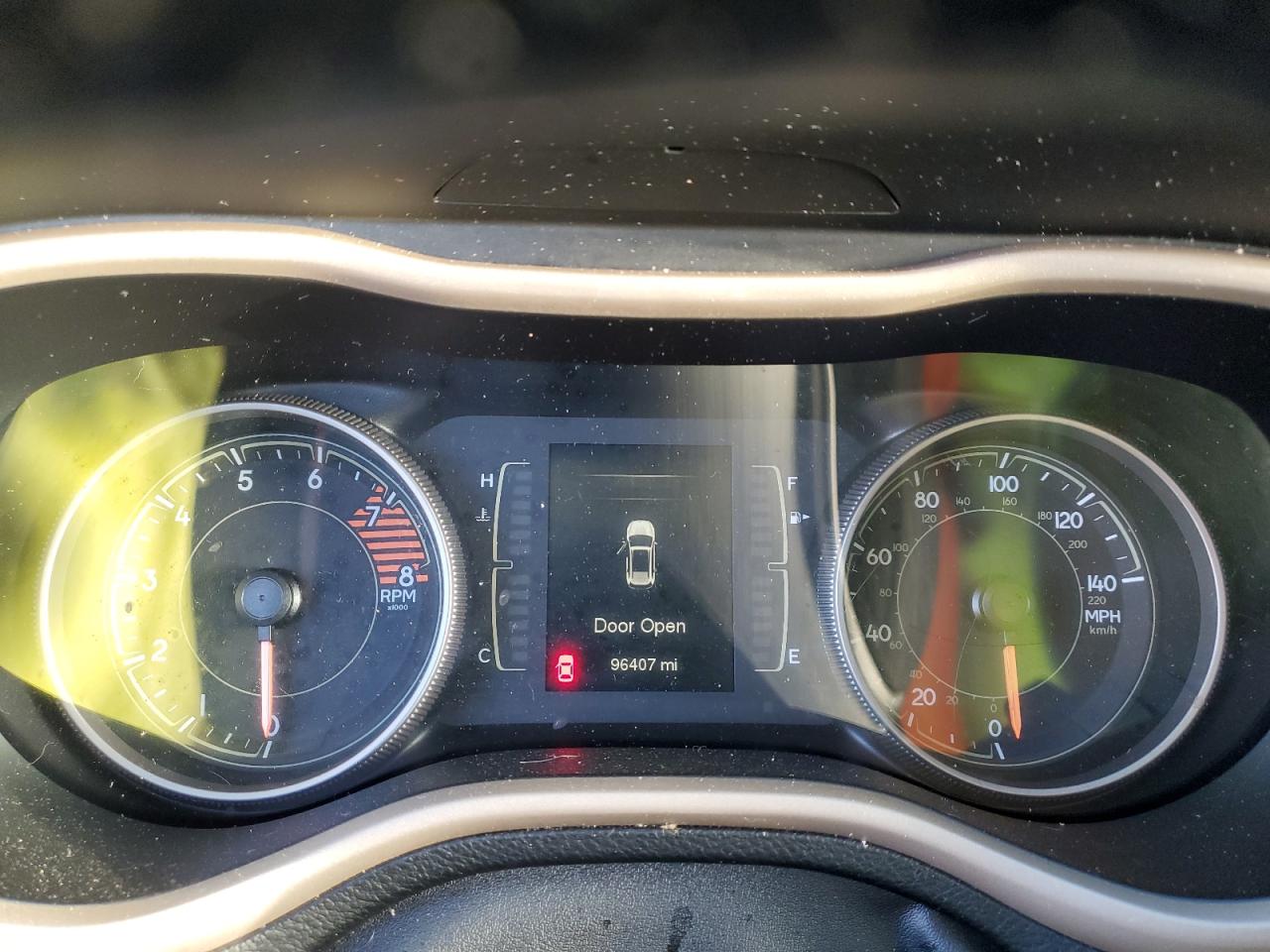 2017 Jeep Cherokee Latitude VIN: 1C4PJMCS1HW505859 Lot: 86080705