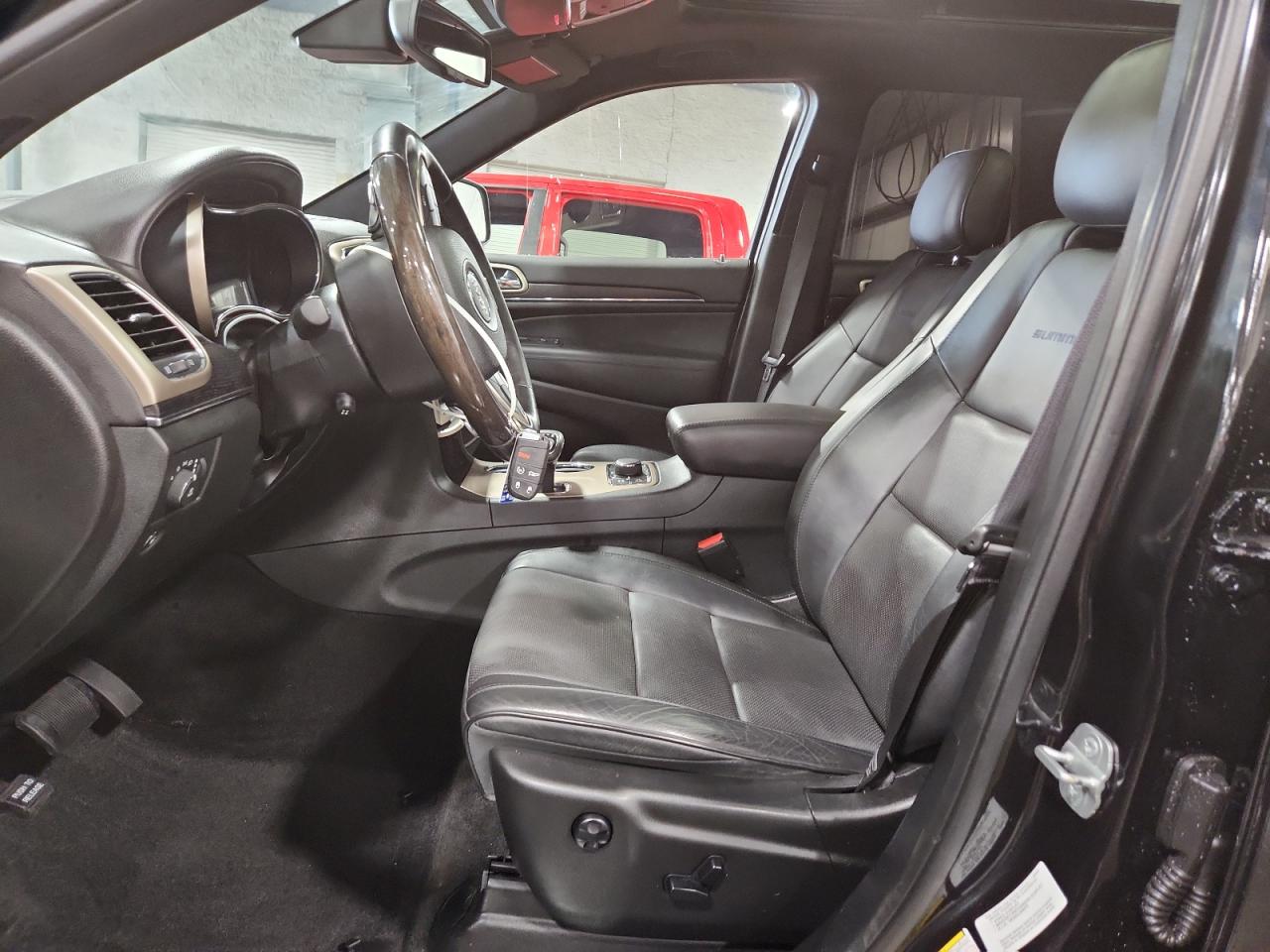 2014 Jeep Grand Cherokee Summit VIN: 1C4RJFJMXEC582767 Lot: 85152425