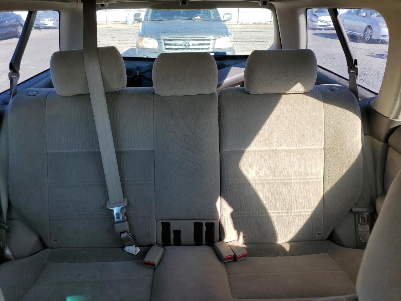 2001 Subaru Legacy Outback VIN: 4S3BH665X17600461 Lot: 90374405