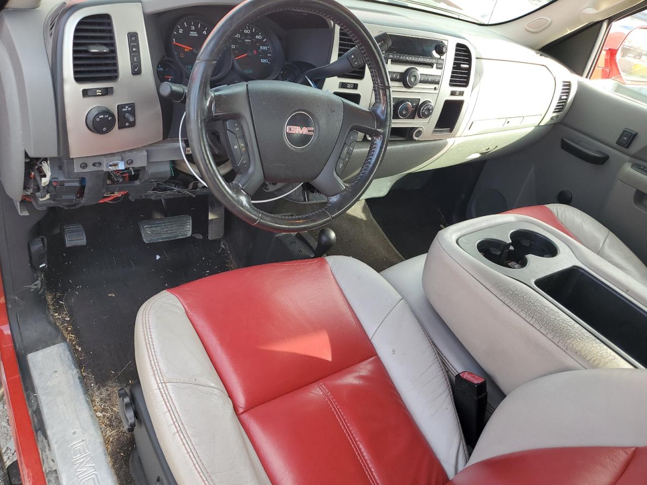 2011 GMC Sierra K1500 VIN: 1GTR2TE31BZ162952 Lot: 82325375