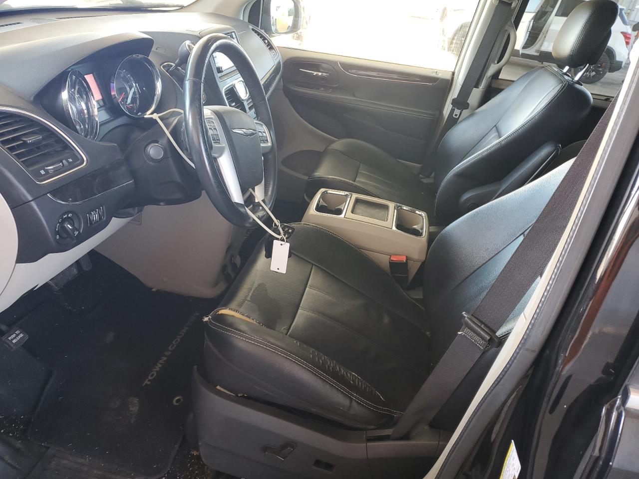 2014 Chrysler Town & Country Touring VIN: 2C4RC1BG5ER329272 Lot: 89533295