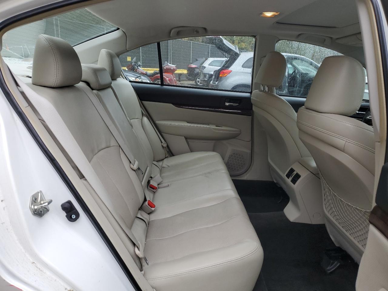 2014 Subaru Legacy 2.5I Limited VIN: 4S3BMCL68E3010764 Lot: 85517685