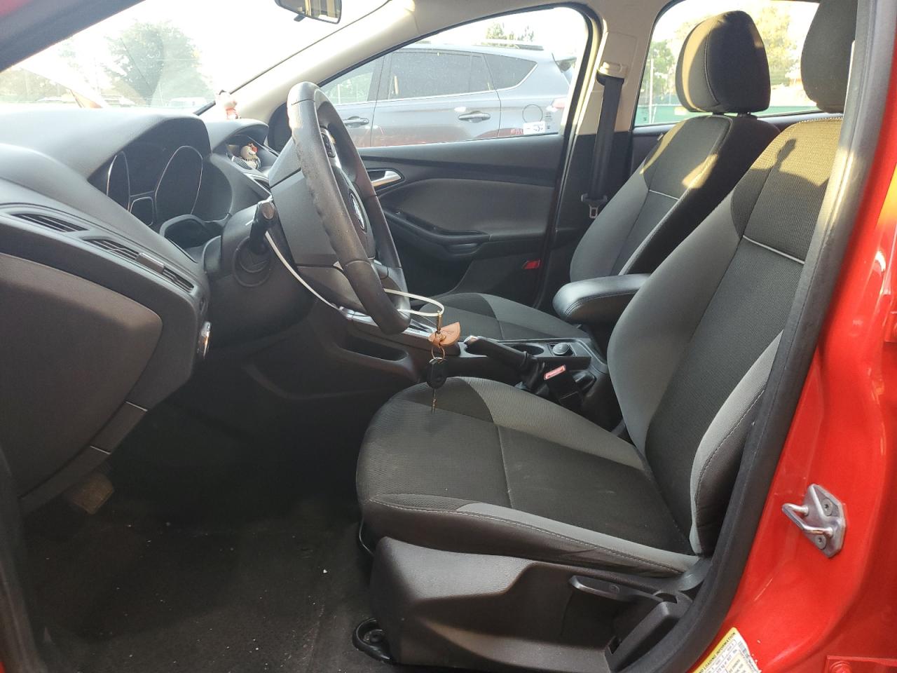 2014 Ford Focus Se VIN: 1FADP3F27EL209433 Lot: 85897975