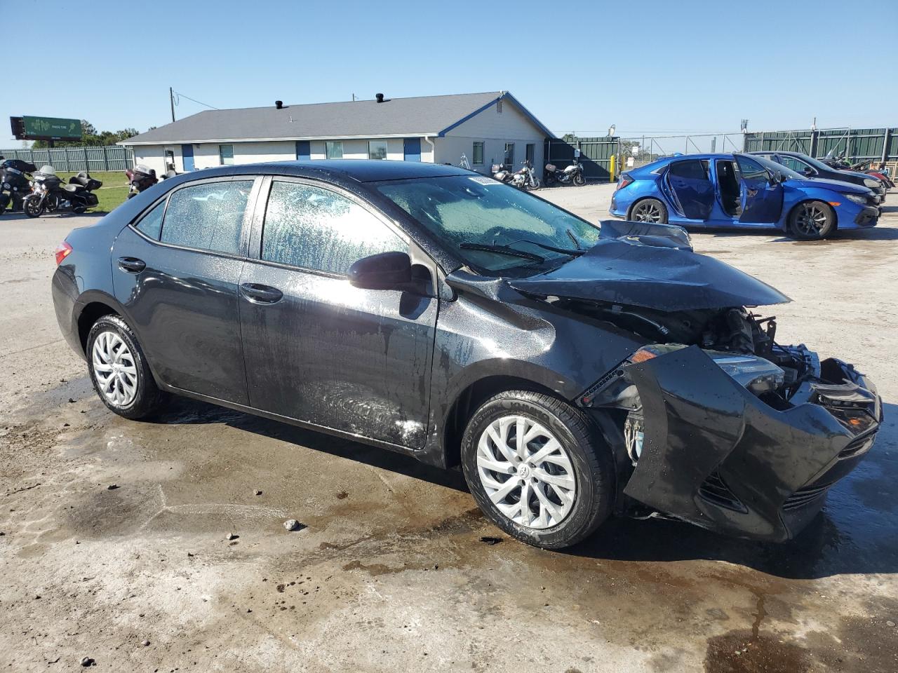 2017 Toyota Corolla L VIN: 5YFBURHE0HP733054 Lot: 86536965