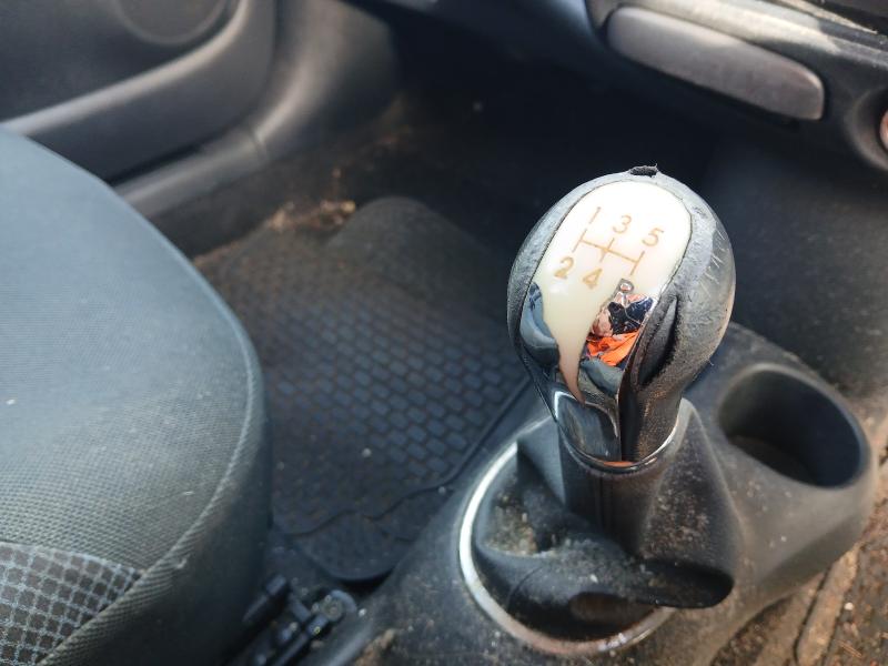 2005 TOYOTA YARIS 1.0 VVT-I COLOUR COLLECTION 5DR