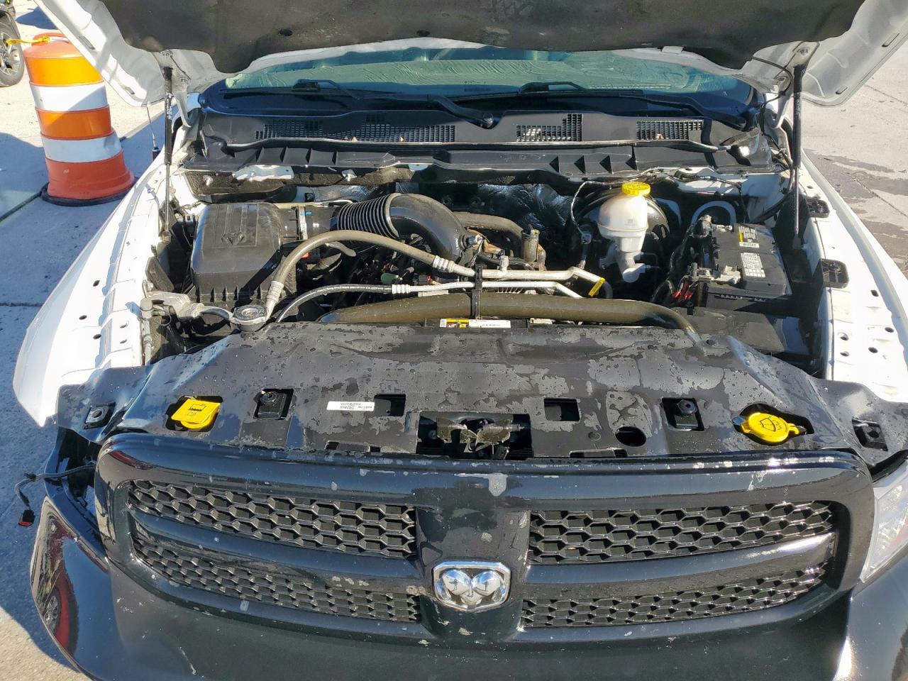 2021 Ram 1500 Classic Tradesman VIN: 3C6JR6DT6MG504157 Lot: 90906605