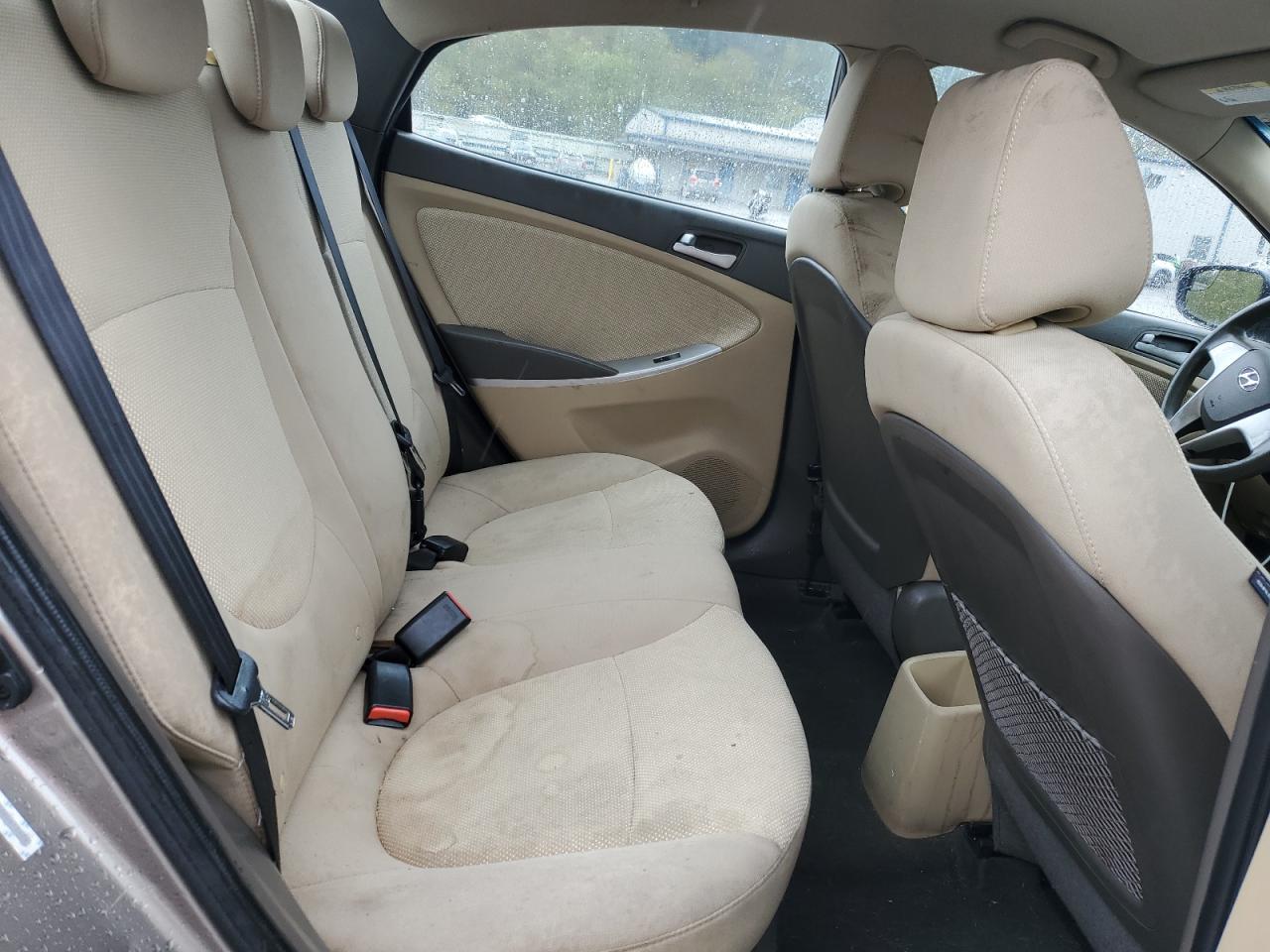 2014 Hyundai Accent Gls VIN: KMHCT4AE0EU613978 Lot: 82322635