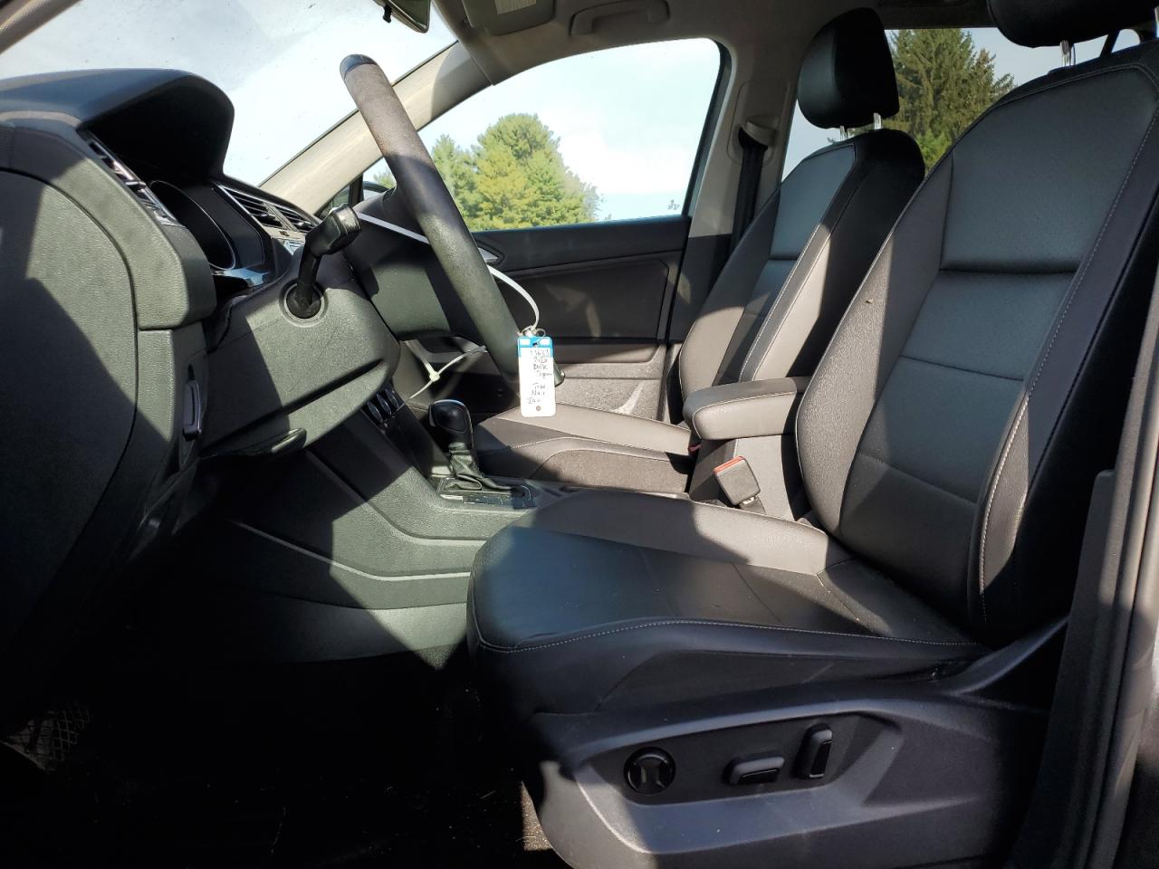 2020 Volkswagen Tiguan Se VIN: 3VV3B7AX2LM123121 Lot: 85138365