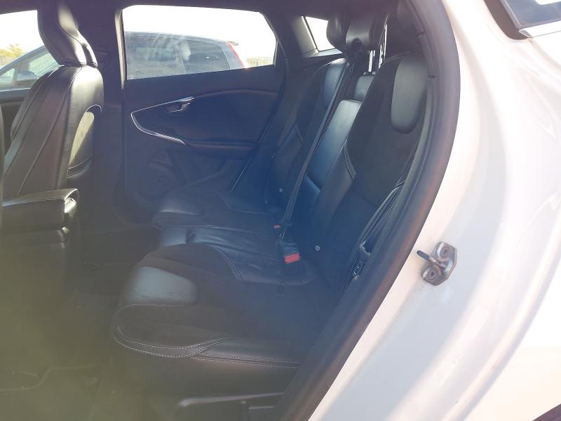 2014 VOLVO V40 D2 R DESIGN 5DR