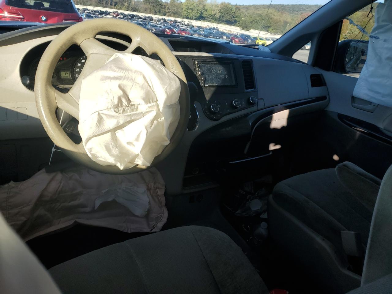 2014 Toyota Sienna VIN: 5TDZK3DC5ES459617 Lot: 85784815