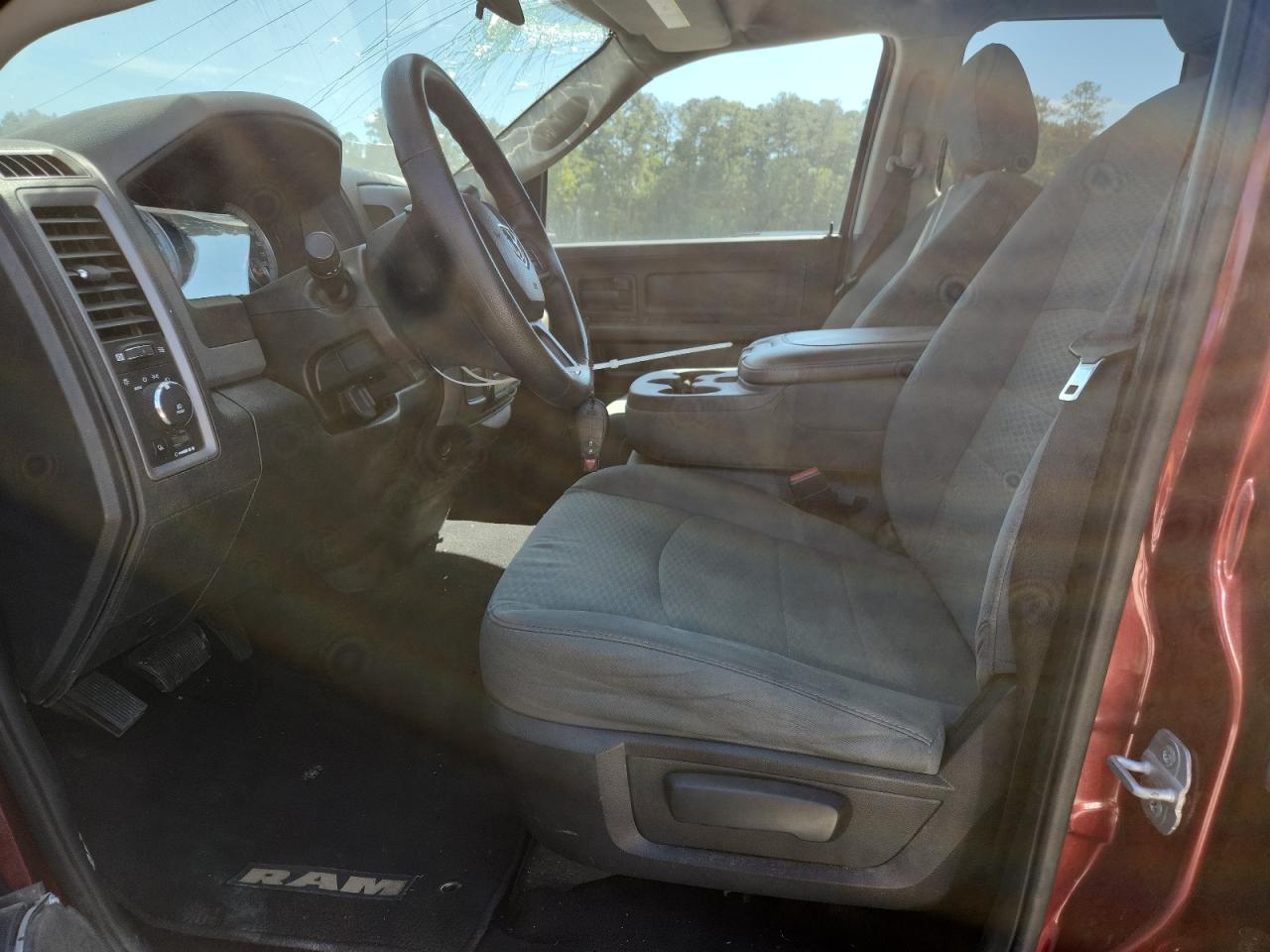 2014 Ram 1500 St VIN: 1C6RR7FT1ES325895 Lot: 84895755