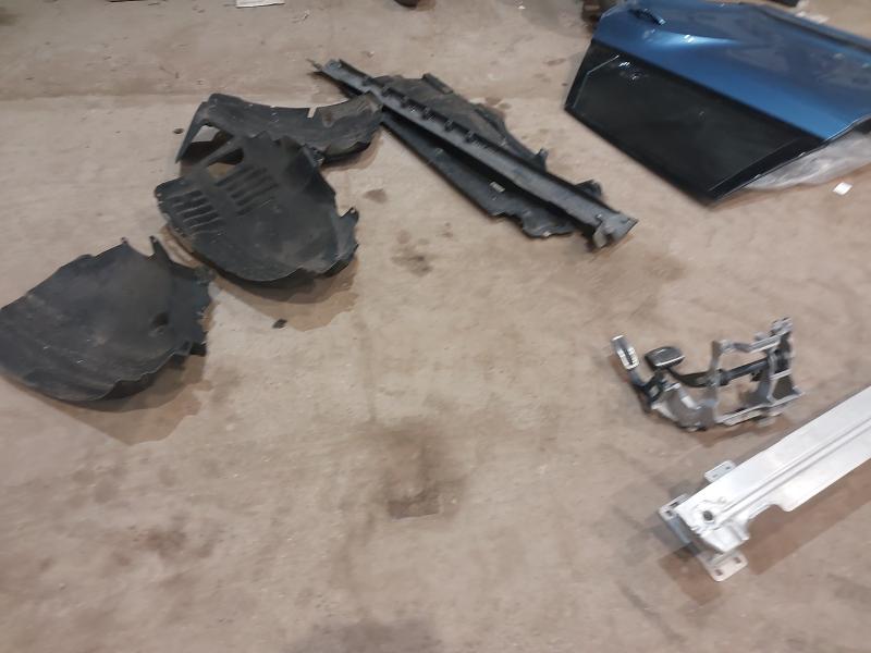 2022 BENTLEY BENTAYGA V