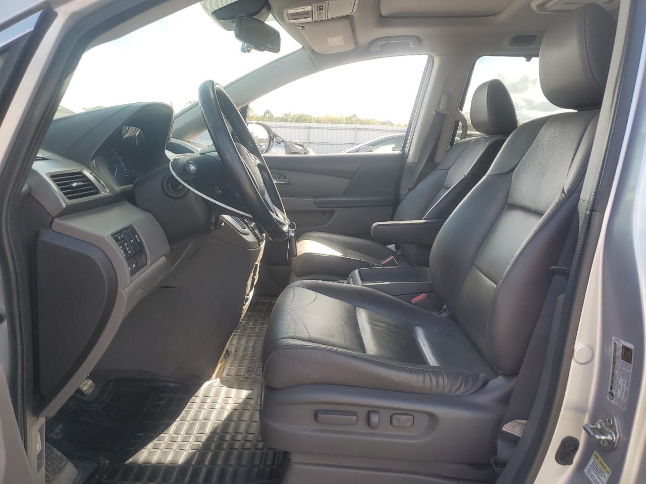 2015 Honda Odyssey Touring VIN: 5FNRL5H94FB062333 Lot: 85577815