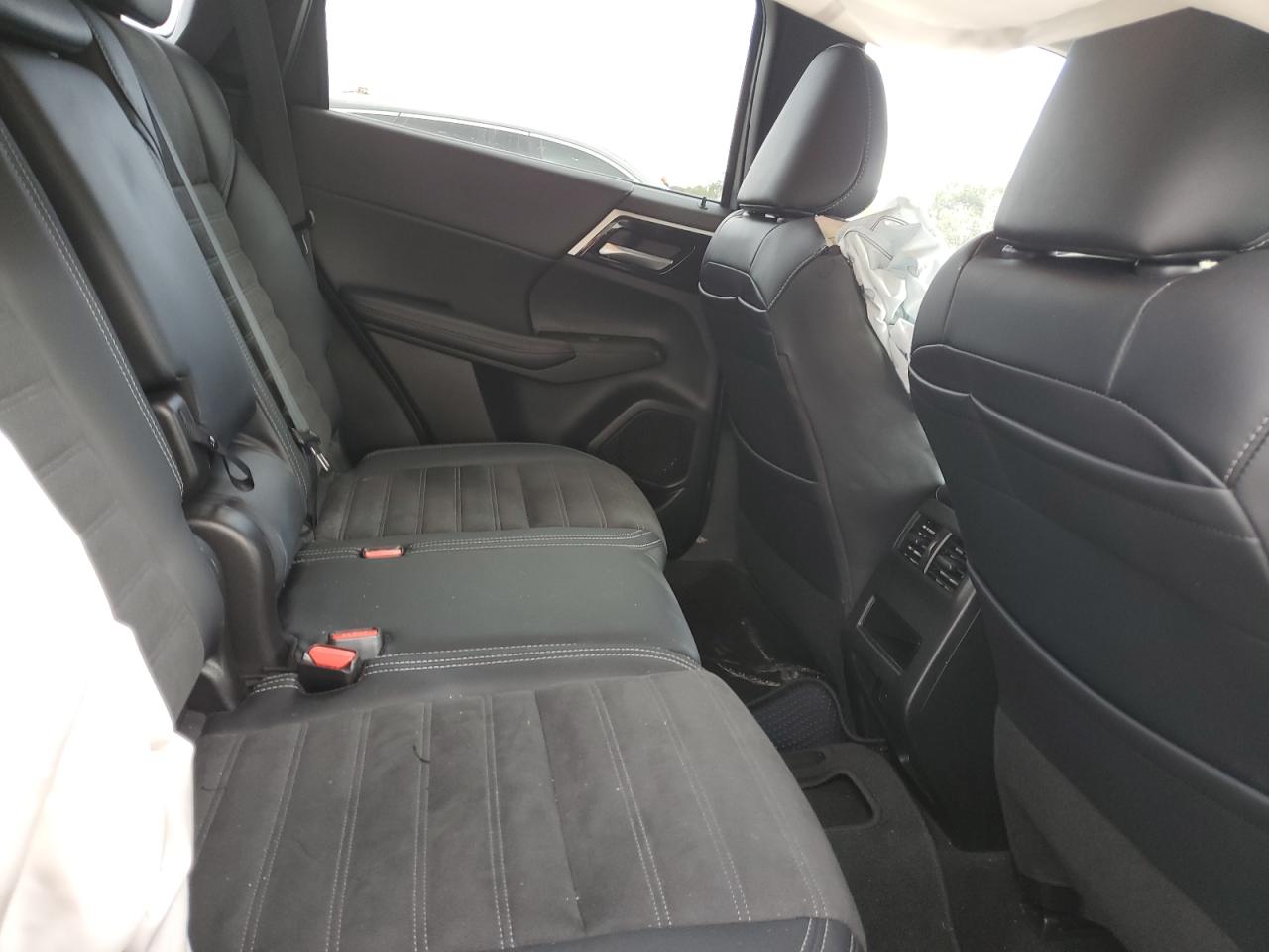 2024 Mitsubishi Outlander Se VIN: JA4J3VA87RZ018141 Lot: 90581125