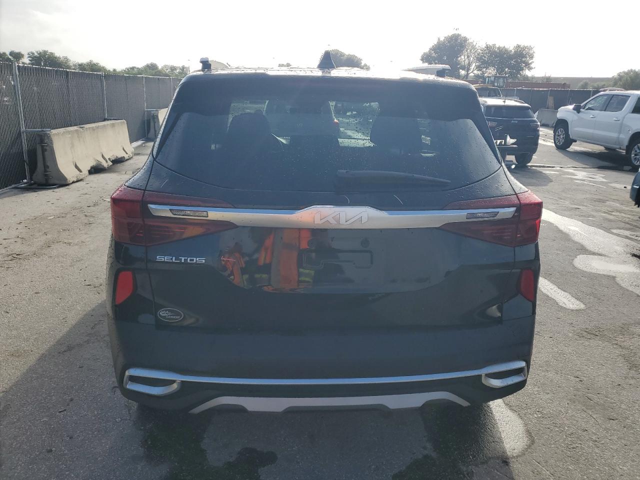 2023 Kia Seltos Ex VIN: KNDERCAA9P7460666 Lot: 81446105