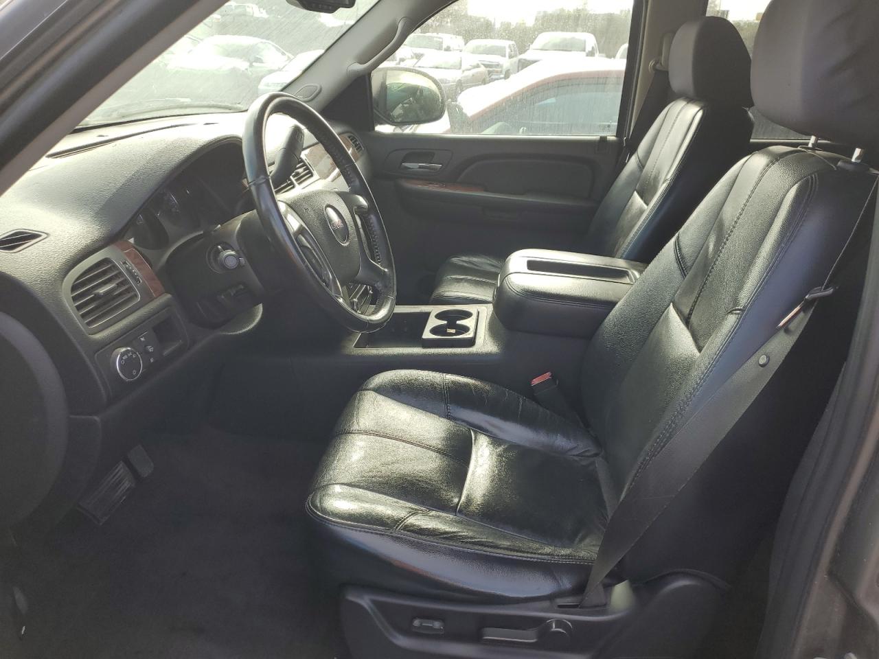 2007 GMC Yukon Xl C1500 VIN: 1GKFC16067J193102 Lot: 85354185