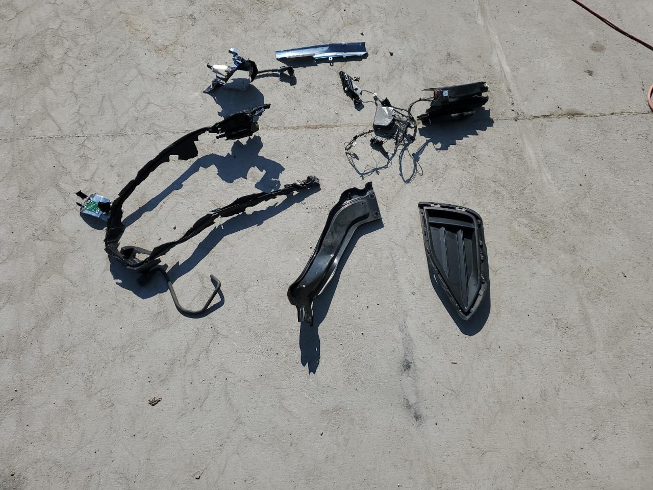 2021 Volkswagen Passat Se VIN: 1VWSA7A32MC000588 Lot: 86081175