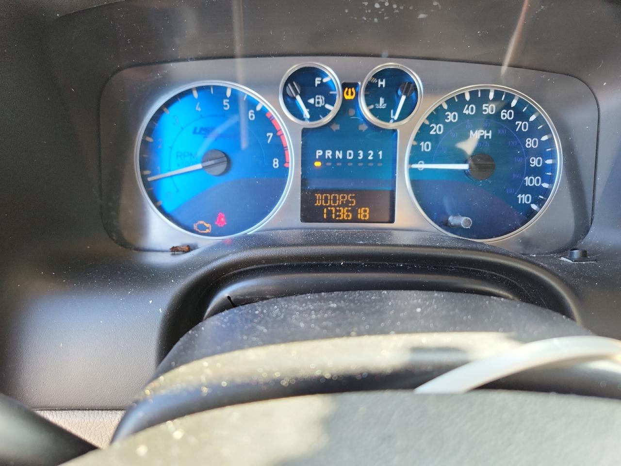 2008 Hummer H3 VIN: 5GTEN13E988153230 Lot: 82162495