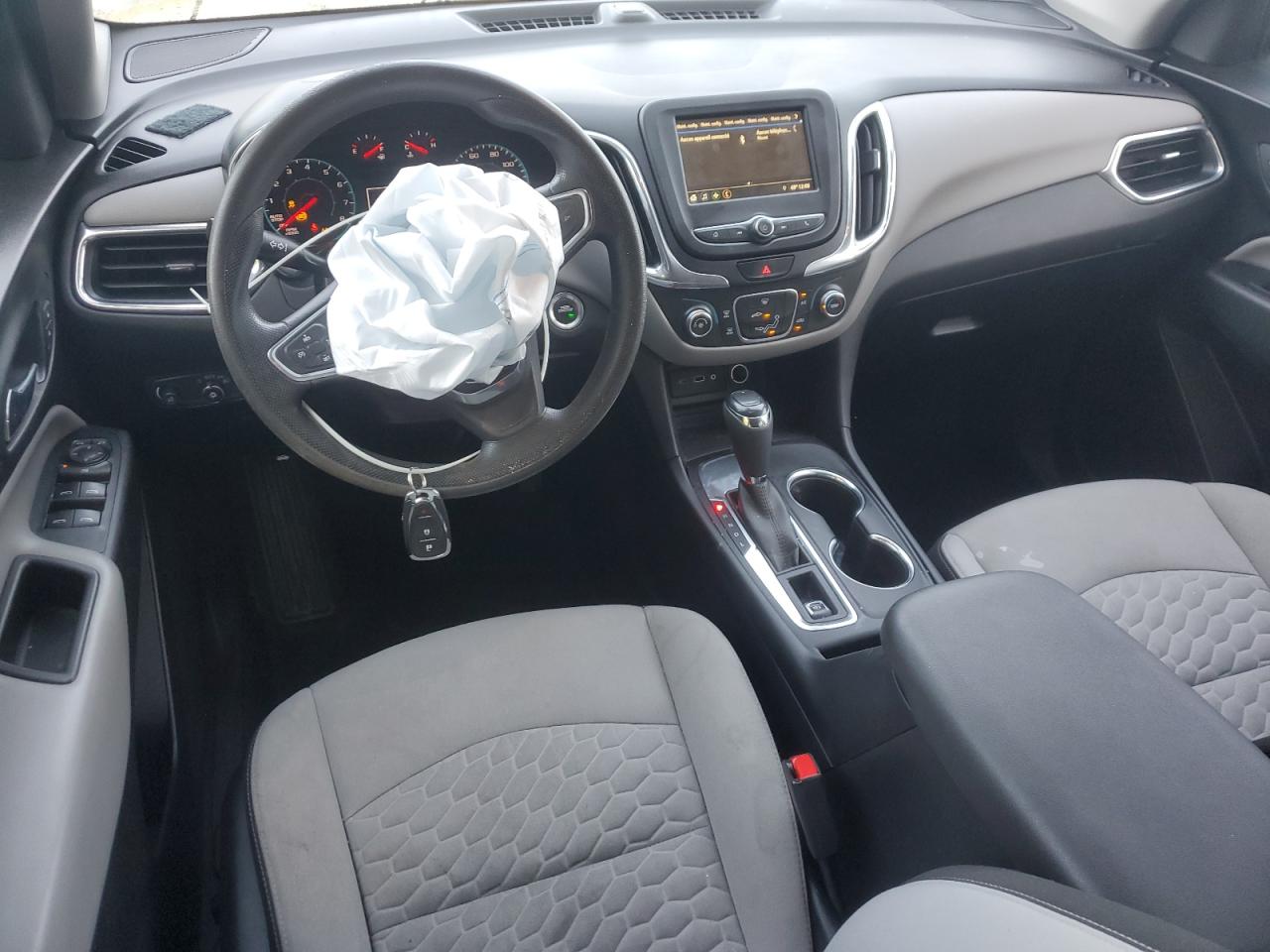 2019 Chevrolet Equinox Ls VIN: 3GNAXHEV7KS562743 Lot: 81970105