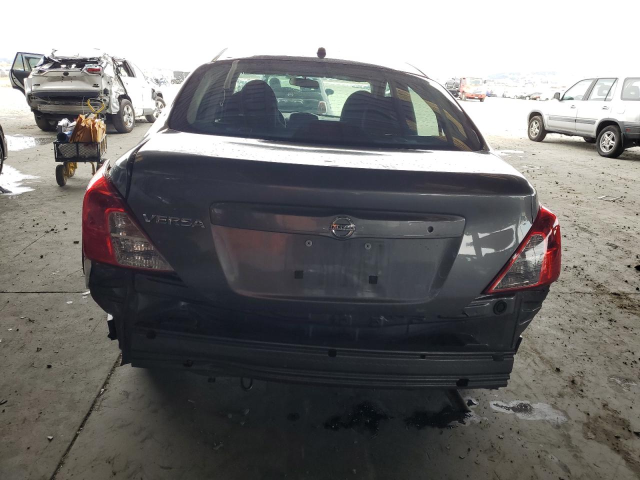 2016 Nissan Versa S VIN: 3N1CN7AP8GL855239 Lot: 81958755