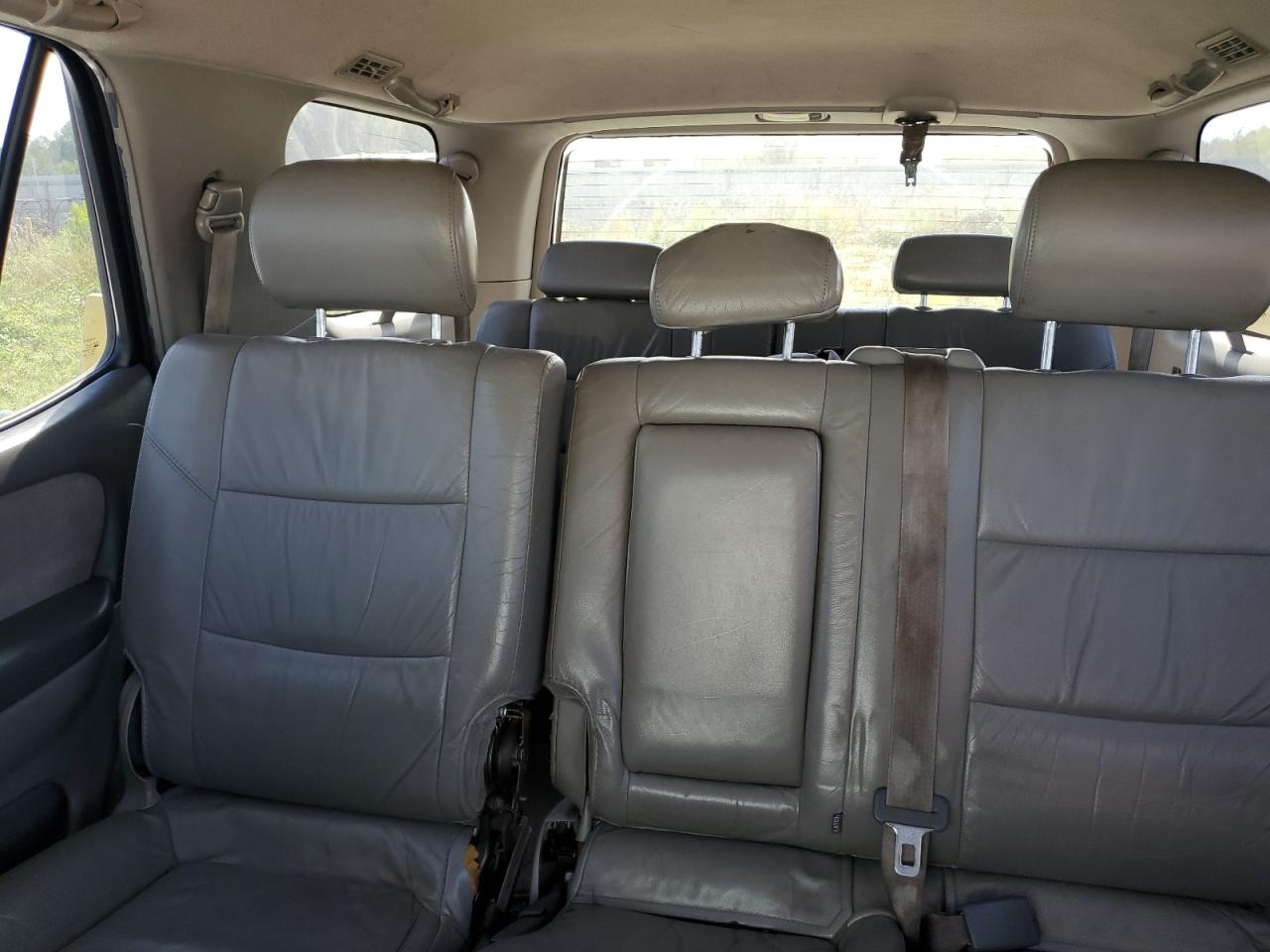 2002 Toyota Sequoia Sr5 VIN: 5TDZT34AX2S134212 Lot: 84560705