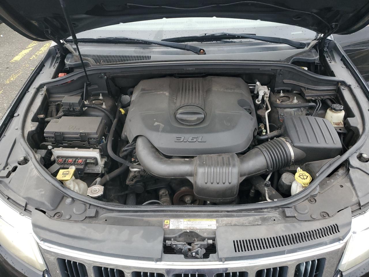 2011 Jeep Grand Cherokee Laredo VIN: 1J4RR4GG2BC526519 Lot: 82569065