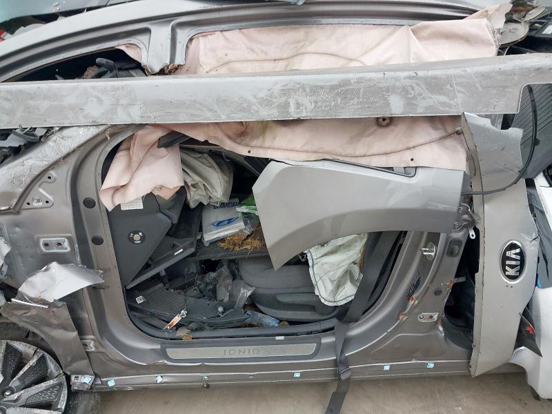 2021 HYUNDAI IONIQ 100KW PREMIUM 38KWH 5DR AUTO