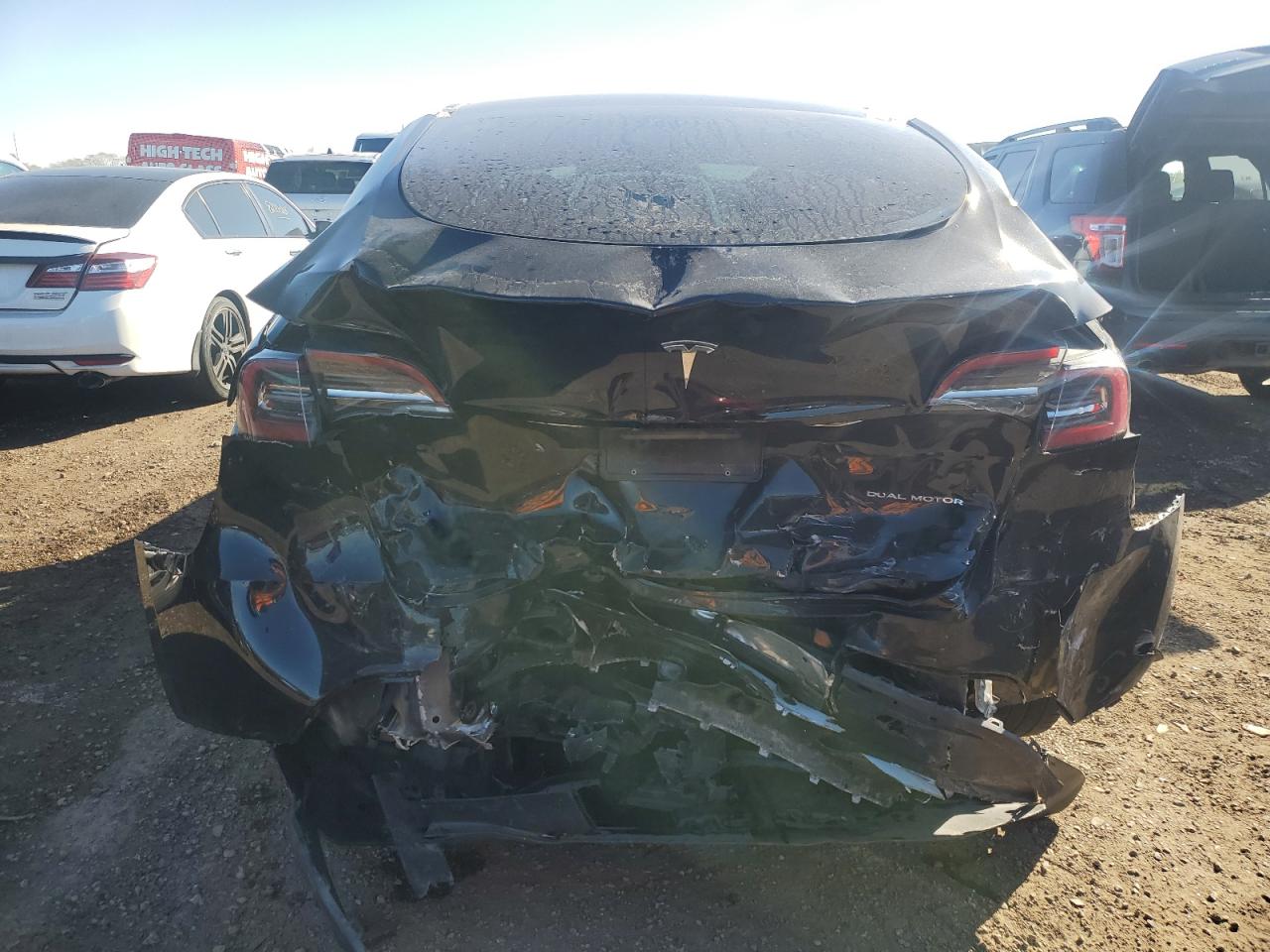 2023 Tesla Model Y VIN: 7SAYGDEE8PA085286 Lot: 82757465