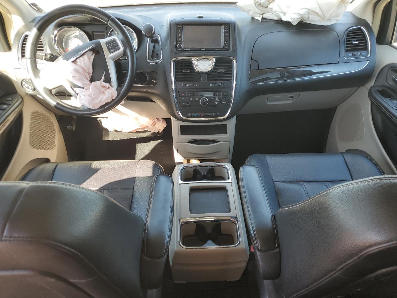 2015 Chrysler Town & Country Touring VIN: 2C4RC1BG4FR715201 Lot: 85834855