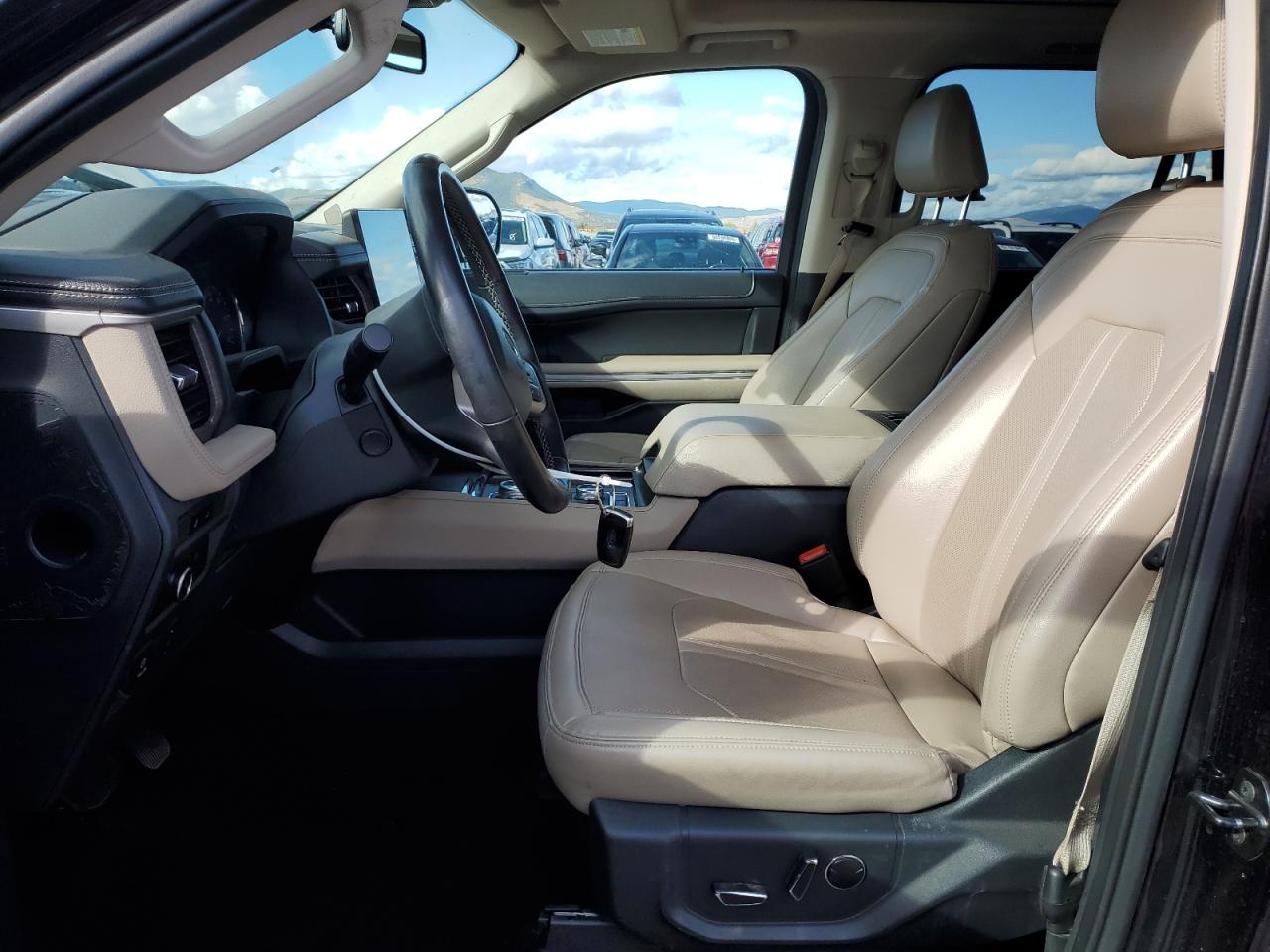 2024 Ford Expedition Limited VIN: 1FMJU2A83REA35121 Lot: 84922355