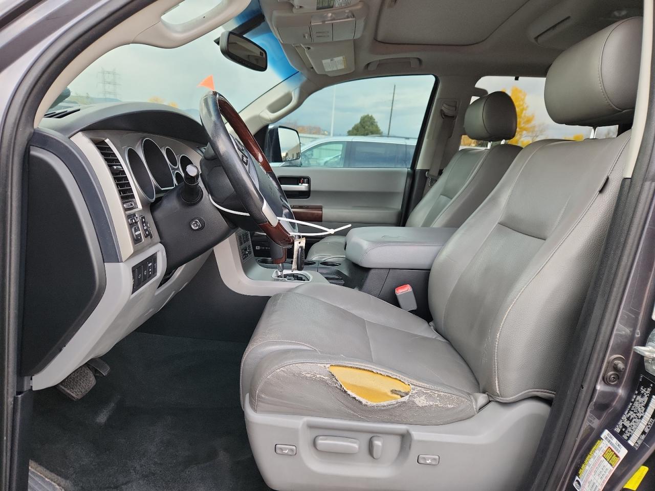 2014 Toyota Sequoia Platinum VIN: 5TDDY5G10ES099395 Lot: 90130985