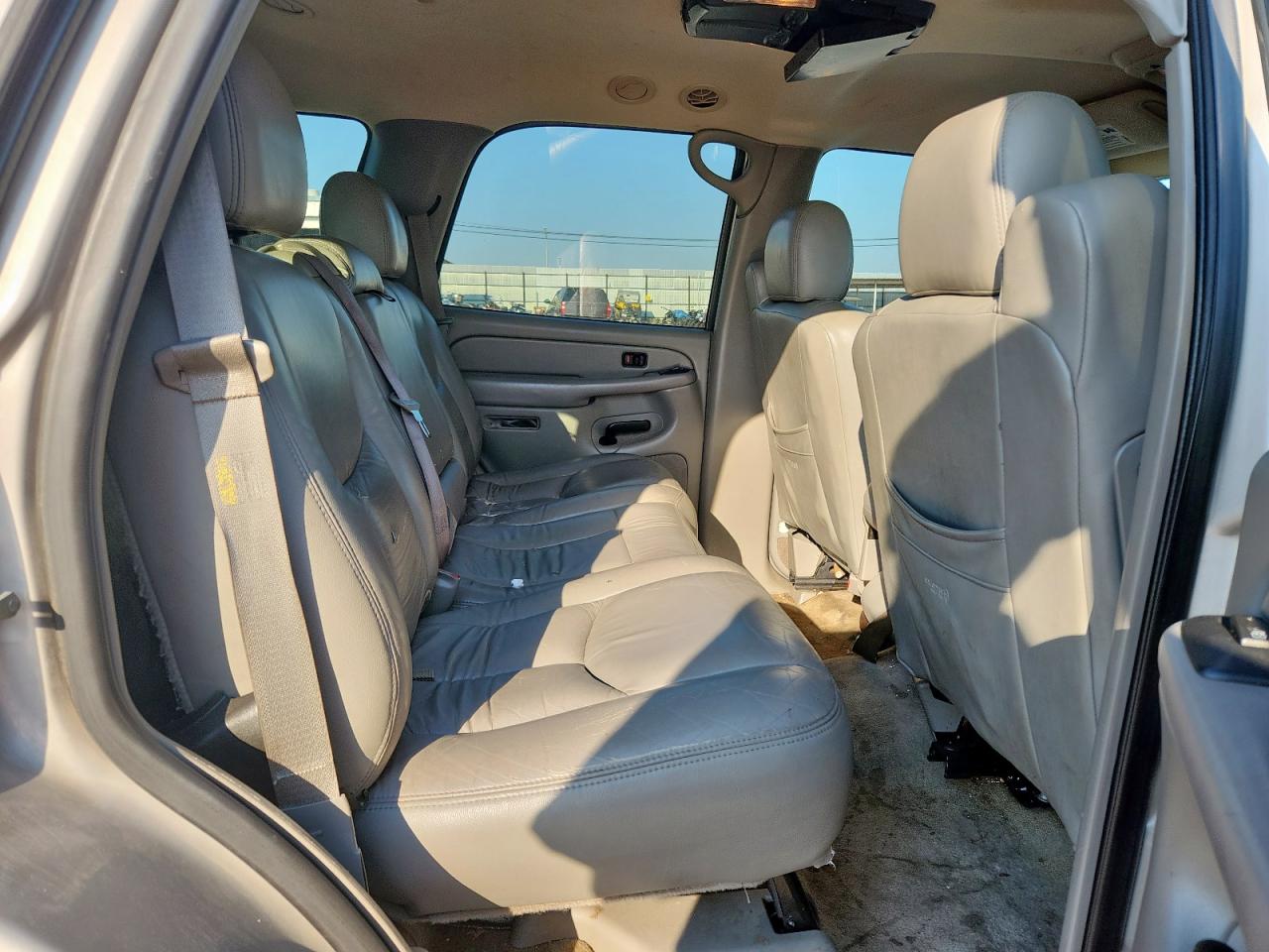 2004 GMC Yukon VIN: 1GKEC13Z54R237084 Lot: 81972575