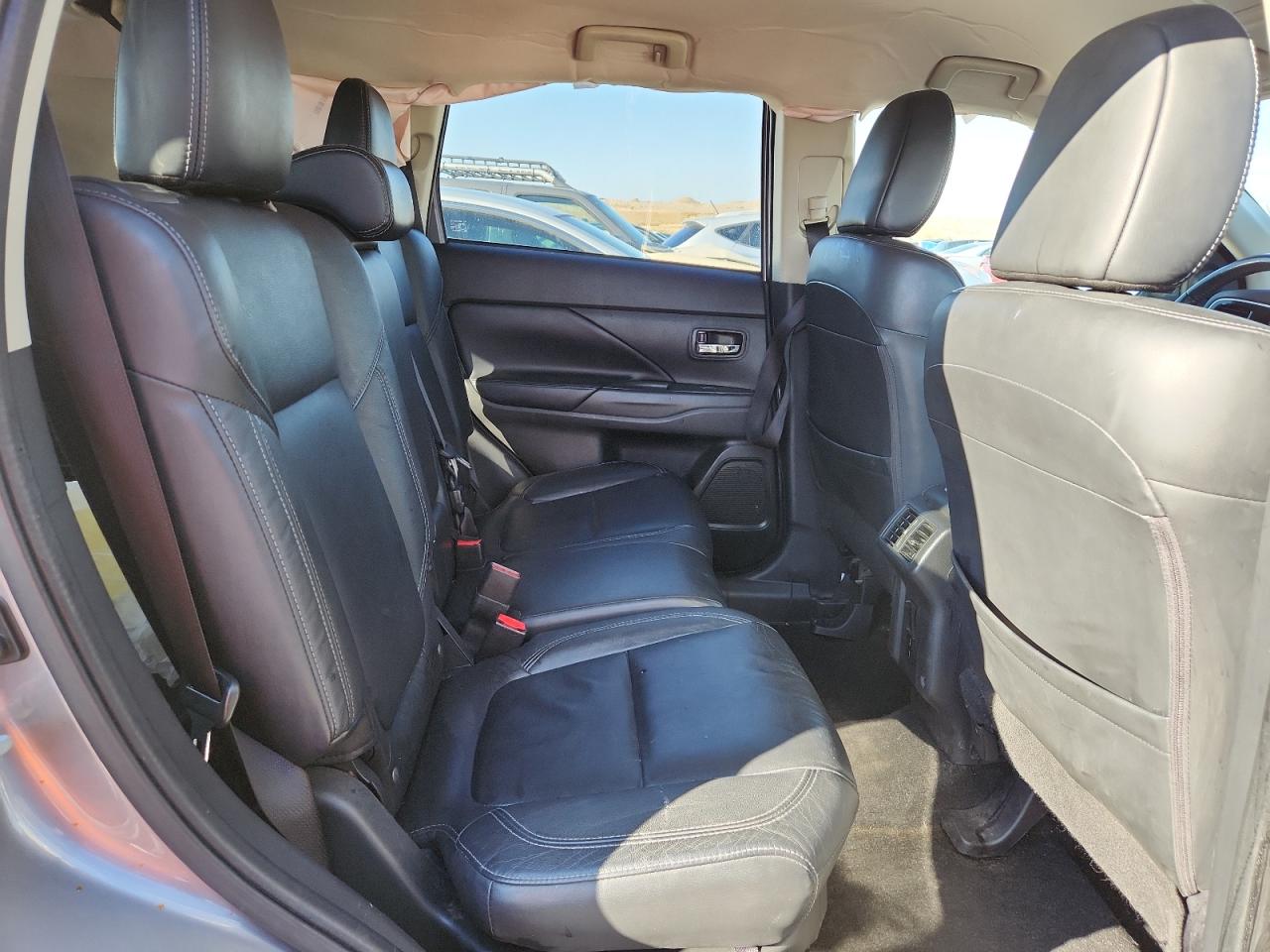 2020 Mitsubishi Outlander Se VIN: JA4AZ3A32LZ023732 Lot: 84888975