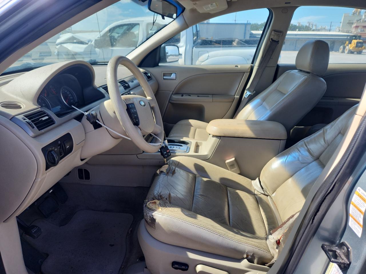 2005 Ford Five Hundred Se VIN: 1FAHP23175G102740 Lot: 84432725