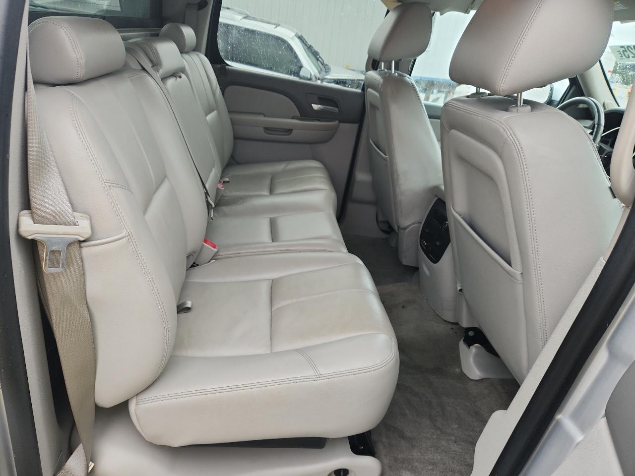 2013 Chevrolet Avalanche Lt VIN: 3GNMCFE02DG208586 Lot: 90501225