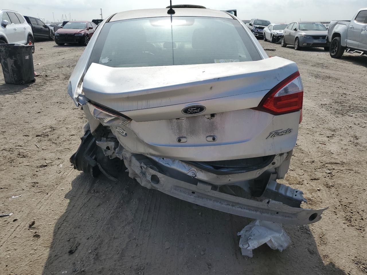 2017 Ford Fiesta S VIN: 3FADP4AJ7HM166140 Lot: 89719045