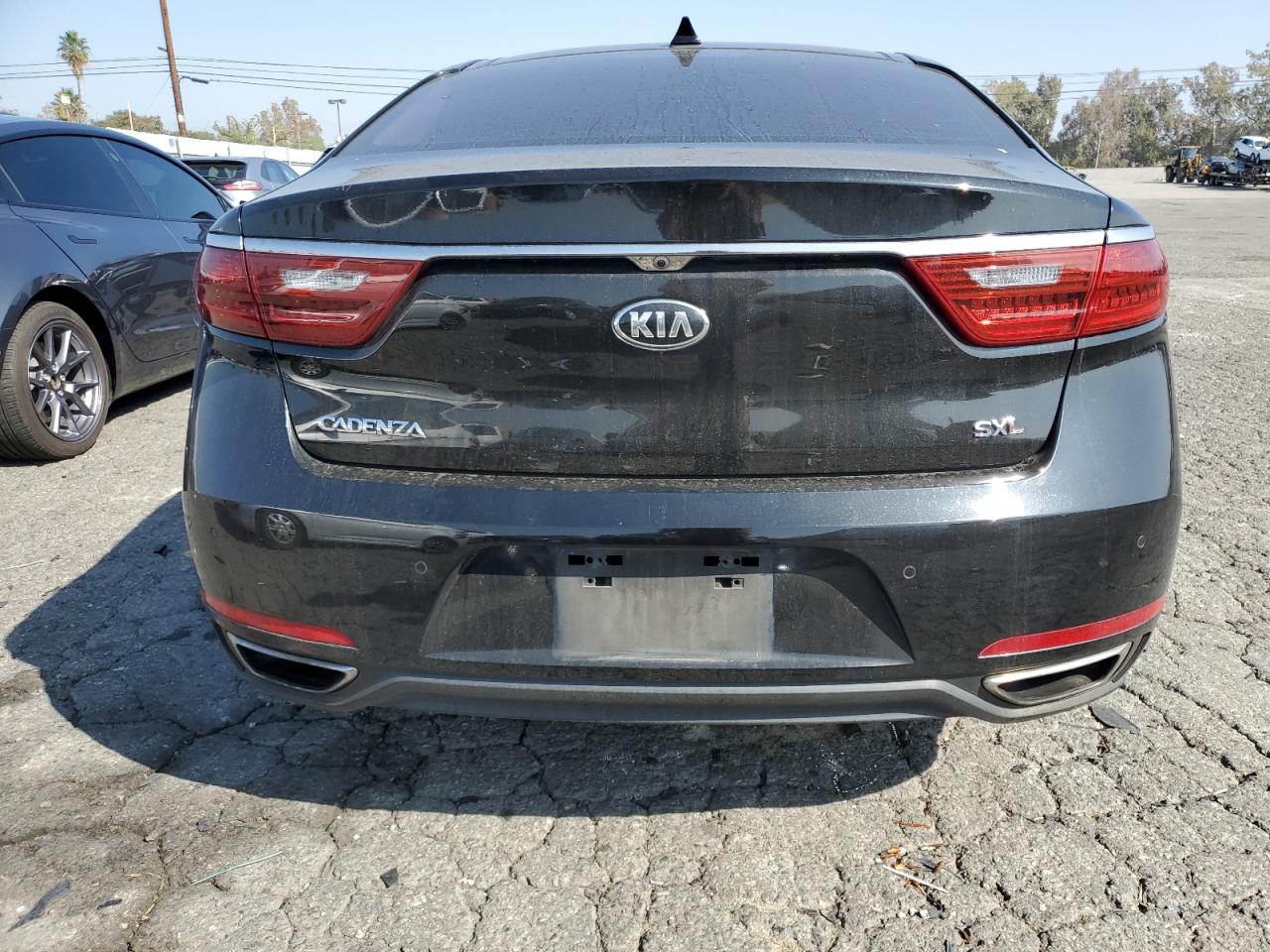 2017 Kia Cadenza Premium VIN: KNALC4J19H5066531 Lot: 82776775