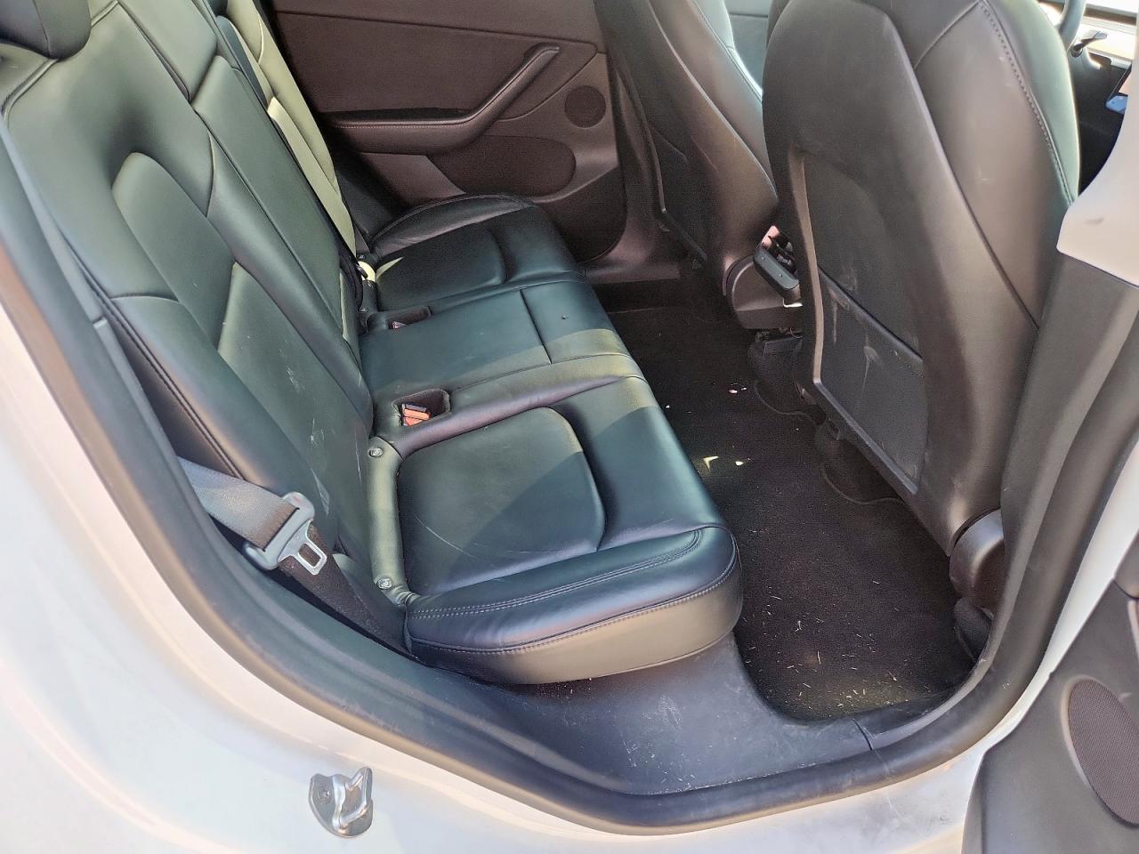 2021 Tesla Model Y VIN: 5YJYGDEE5MF255969 Lot: 84272915