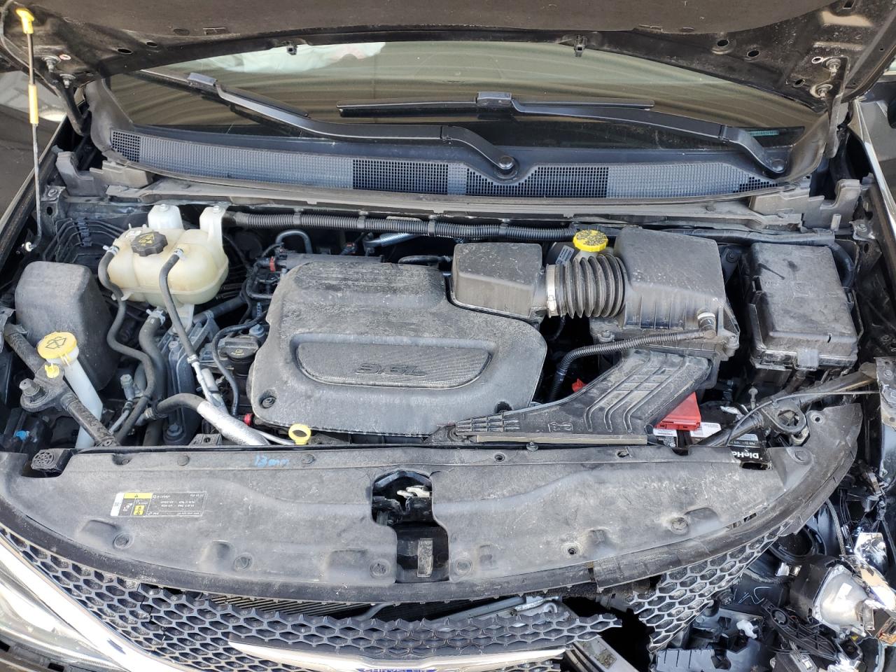 2019 Chrysler Pacifica Limited VIN: 2C4RC1GG7KR667440 Lot: 85359885