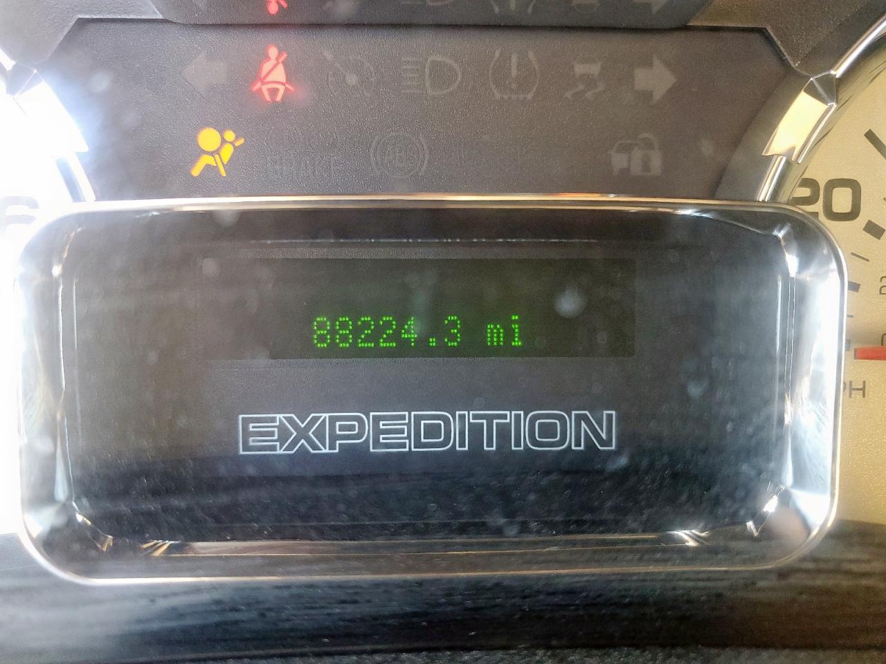 2011 Ford Expedition Xlt VIN: 1FMJU1H58BEF02593 Lot: 82413535