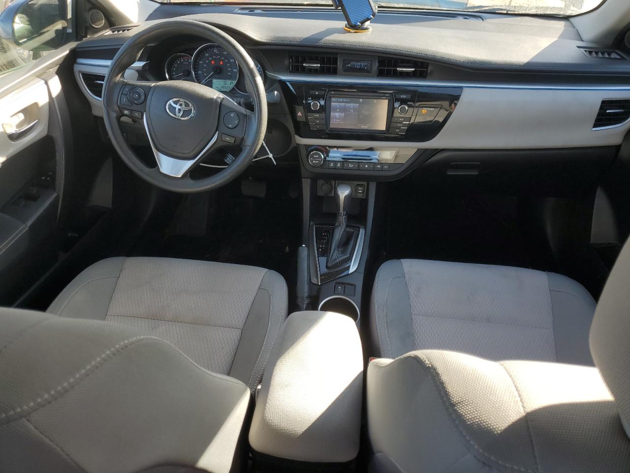 2015 Toyota Corolla L VIN: 2T1BURHEXFC423166 Lot: 84236065