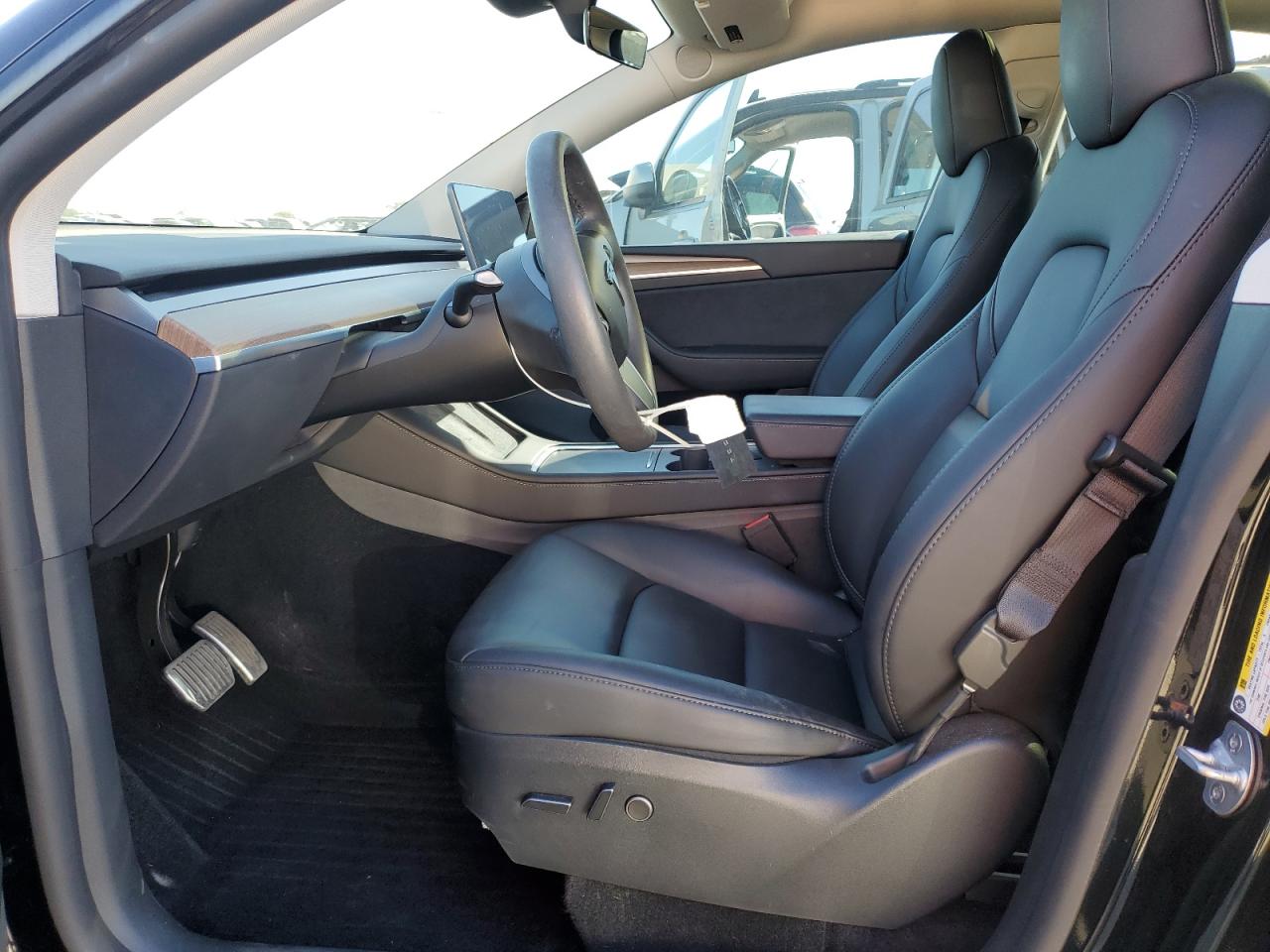 2023 Tesla Model Y VIN: 7SAYGDEE3PF907060 Lot: 85326345