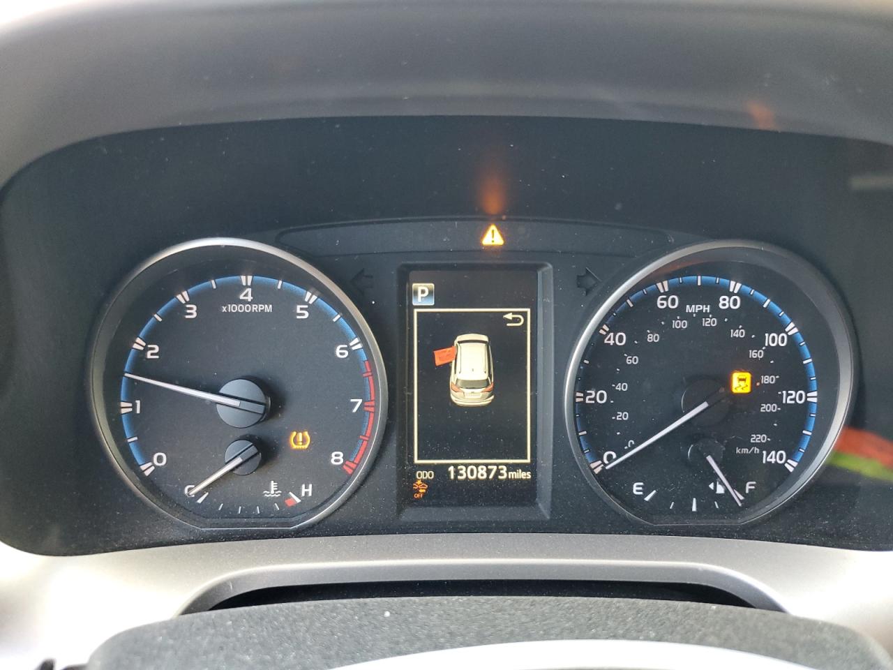 2018 Toyota Rav4 Le VIN: JTMZFREV0JJ747916 Lot: 85899425